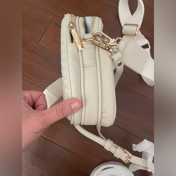 Mali + Lili Josie bone vegan leather double Woven Crossbody Bag convertible - Picture 2 of 11